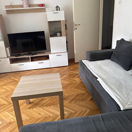Apartman Fuerte 2 بلغراد المظهر الخارجي الصورة